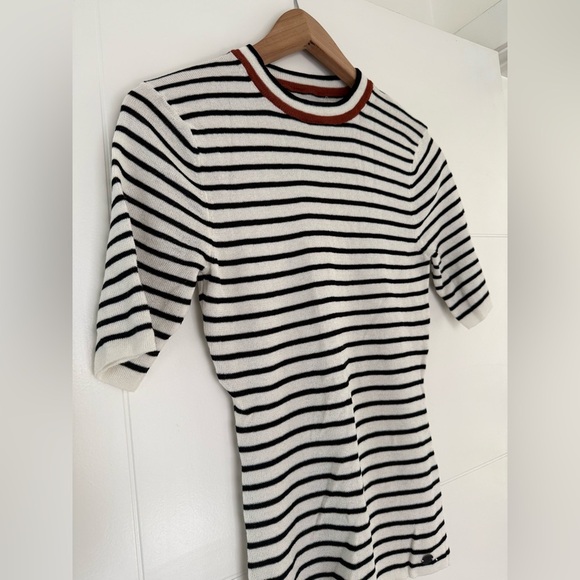 Numph Lightweight Striped Knit Crewneck, size large. - Picture 2 of 8